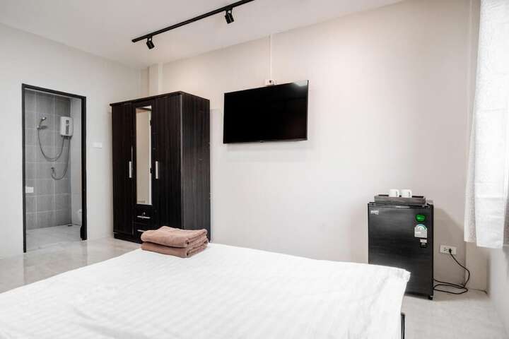 Room 14 of 31