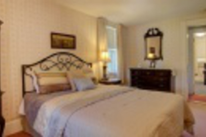 Room 293 of 408