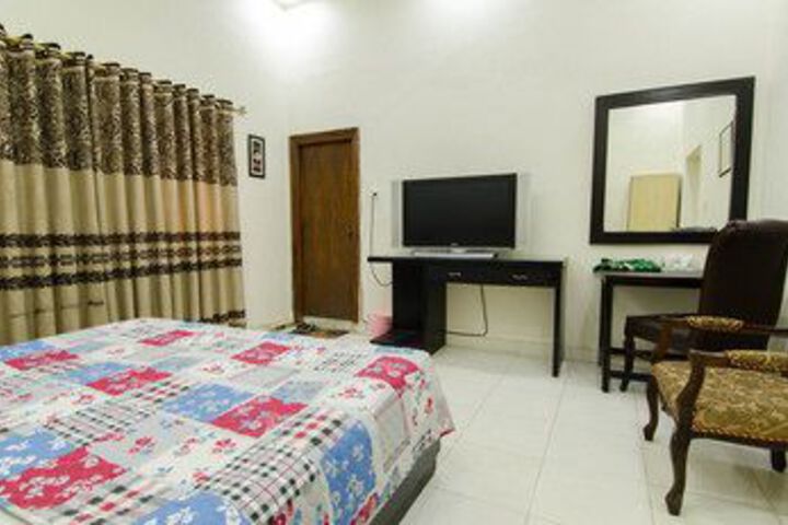 Room 19 of 43