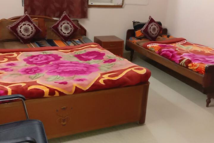 Room 15 of 21
