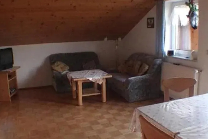 Room 2 of 13