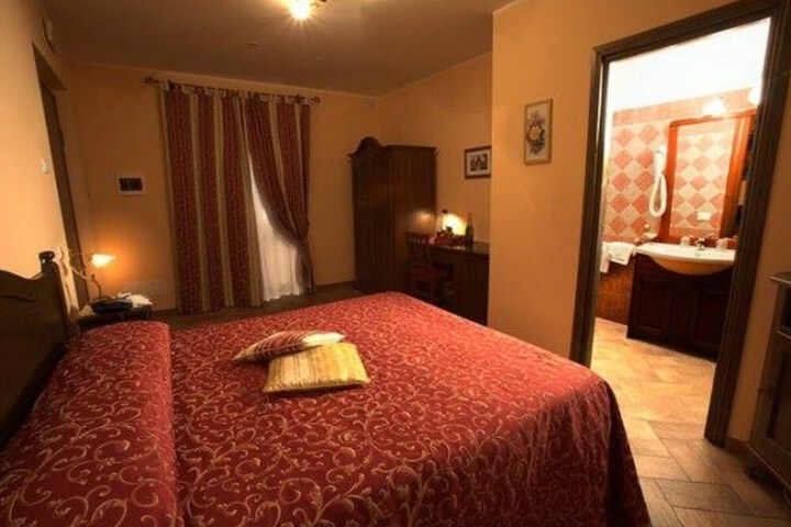 Room 7 of 45