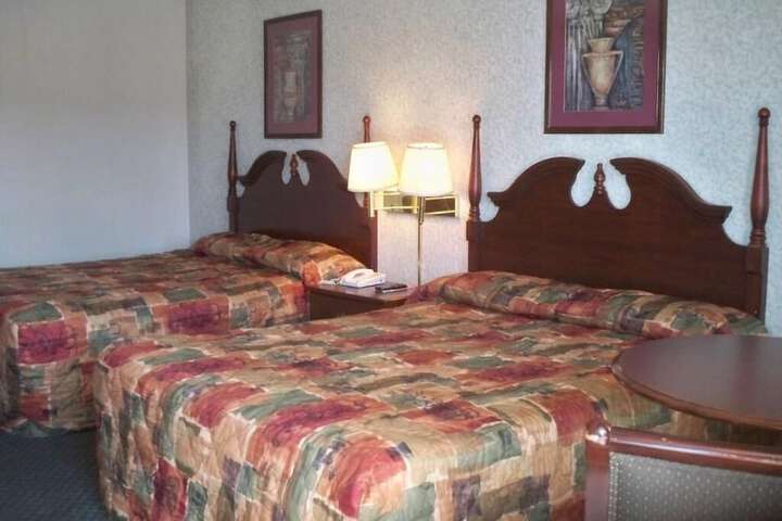 Room 2 of 8