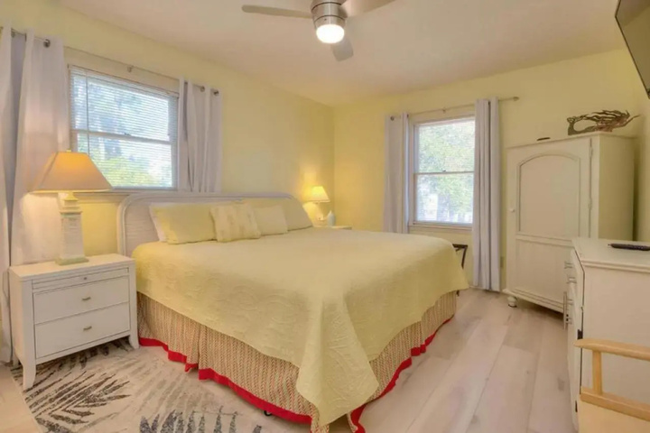 Room 3 of 24