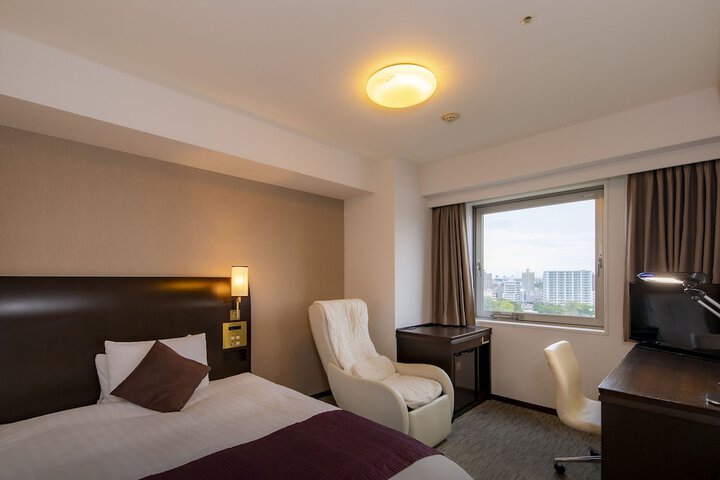 Room 10 of 54