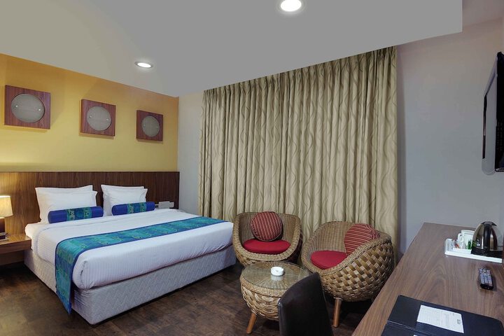 Room 8 of 22
