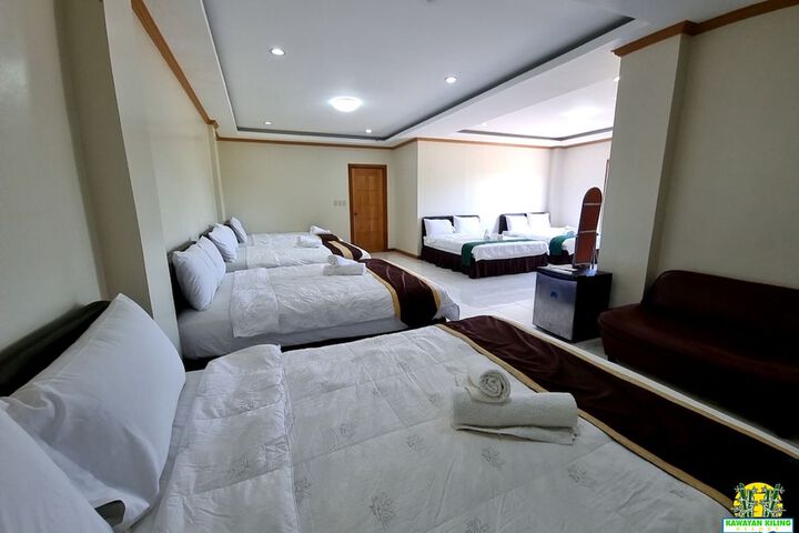 Room 25 of 46