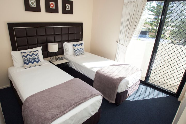 Room 9 of 70
