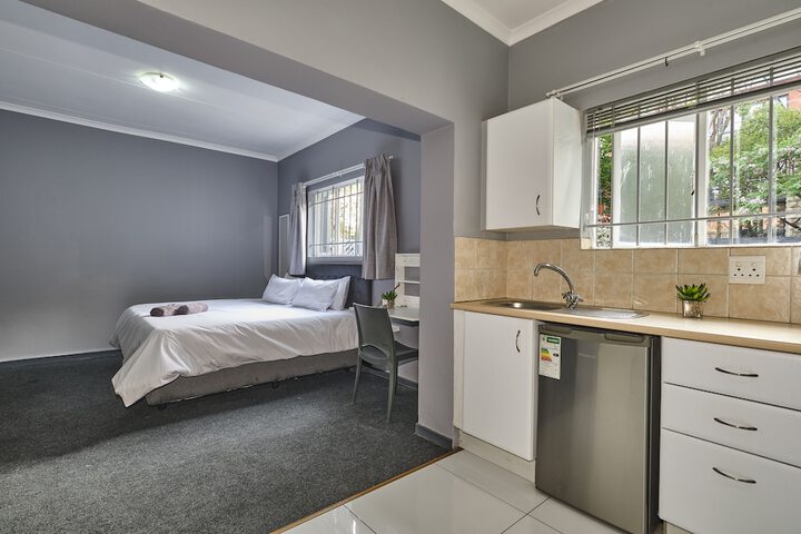 Room 20 of 34