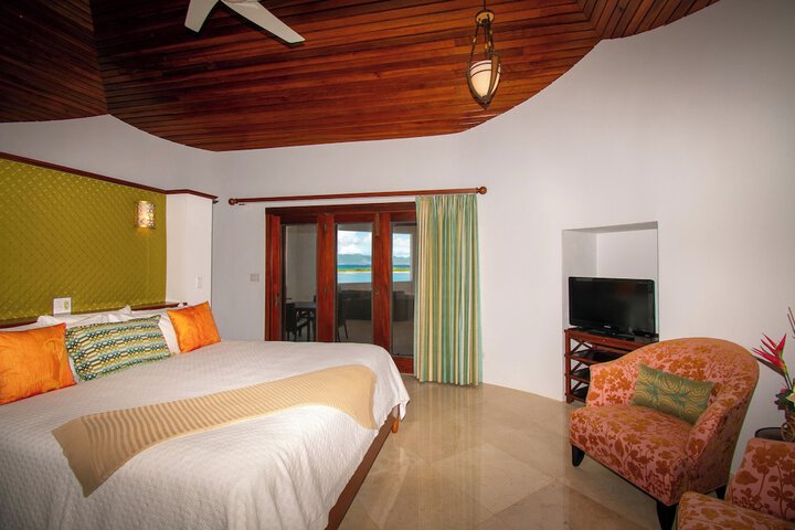 Room 21 of 61