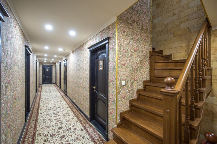 Ballroom/Hall 63 of 68