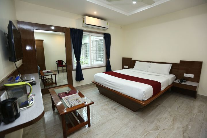 Room 2 of 22