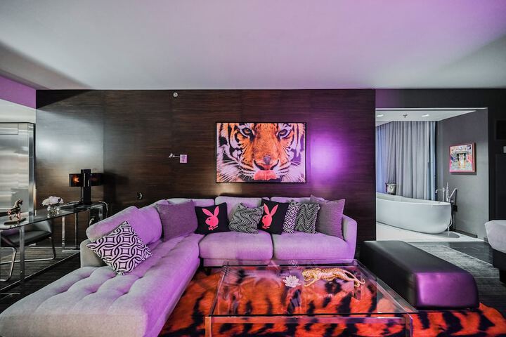 Room 252 of 484