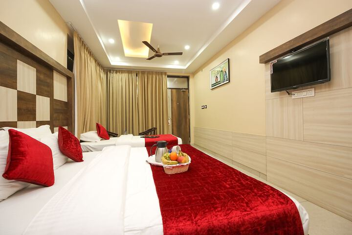 Room 15 of 73