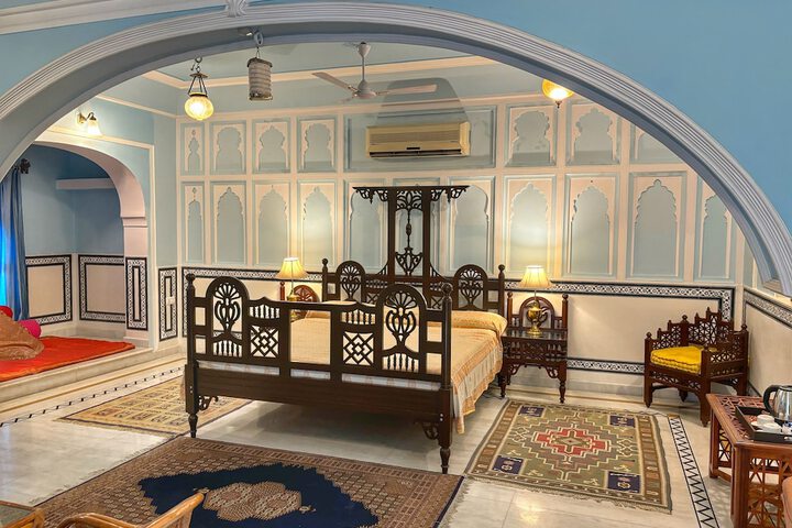 Room 30 of 62