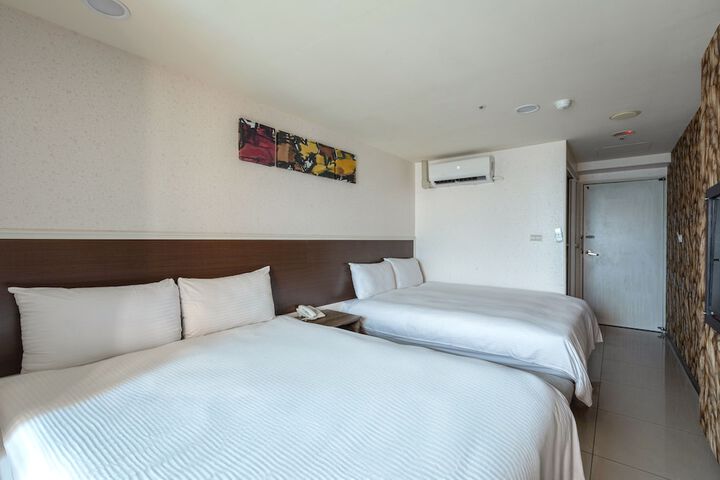 Room 14 of 81