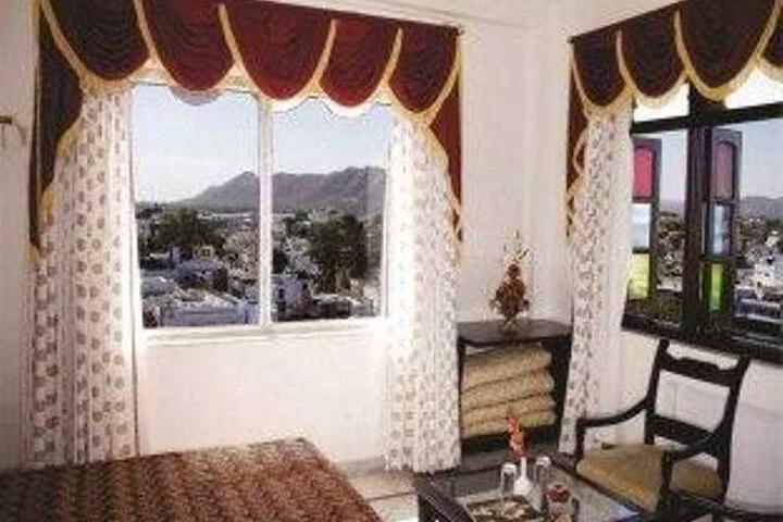Photo 7