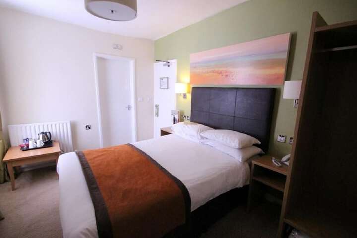 Room 26 of 44