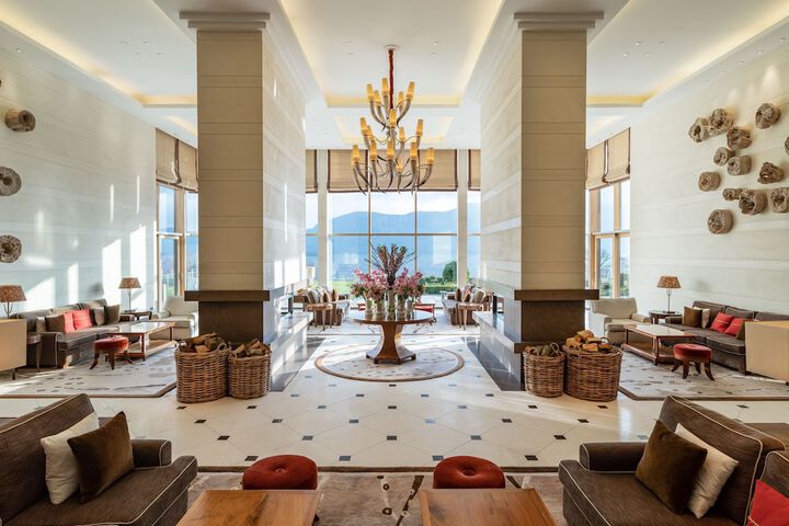 Lobby Photos