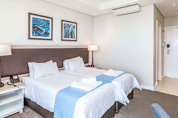 Room 25 of 203