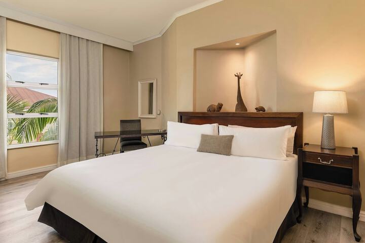 Room 8 of 42
