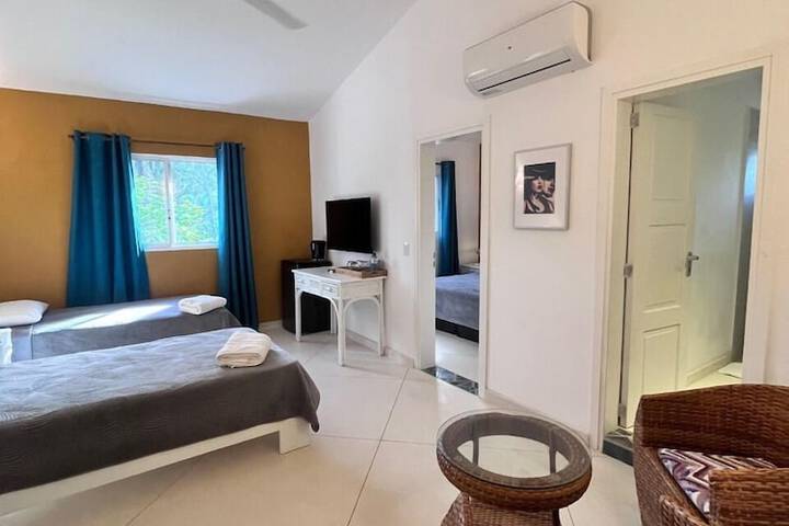 Room 20 of 64