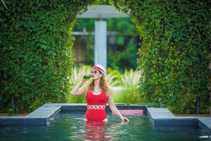 Pool 39 of 69