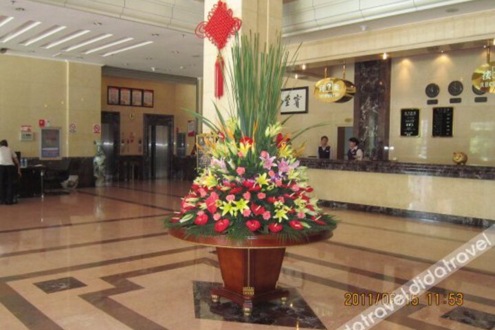 Jinding Hotel Mile