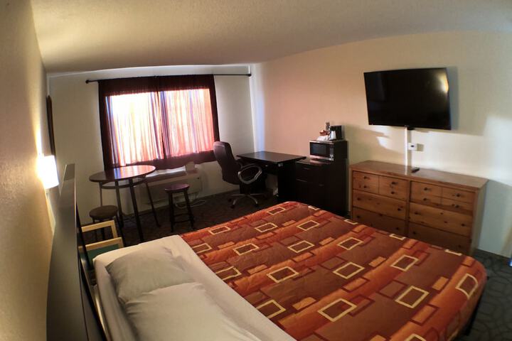 Room 44 of 154