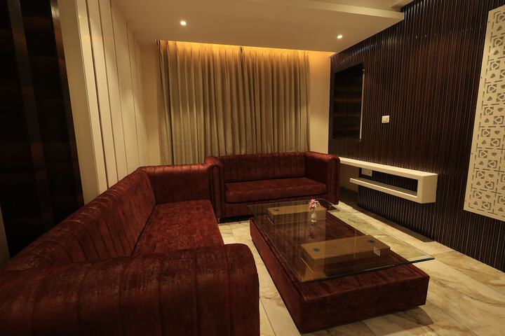 Room 56 of 75