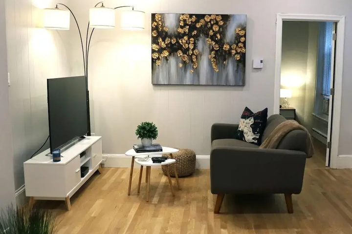 Room 3 of 19