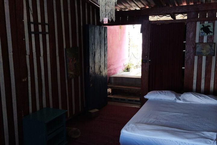 Room 9 of 43