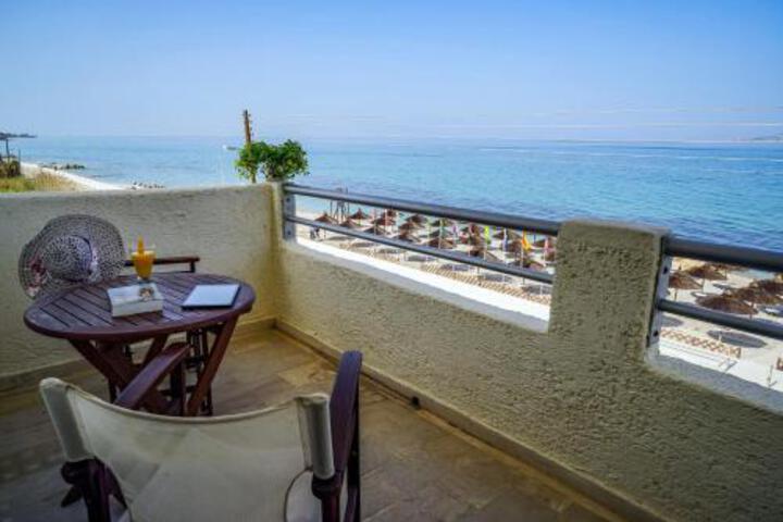 Golden Sun Κokkoni Beach Hotel