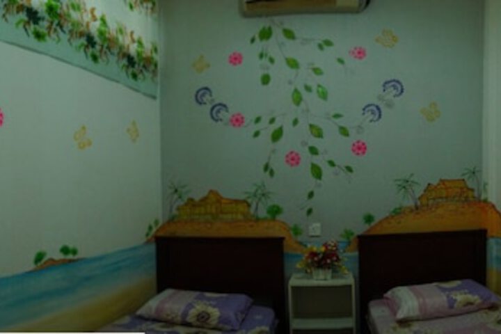 Room 15 of 65