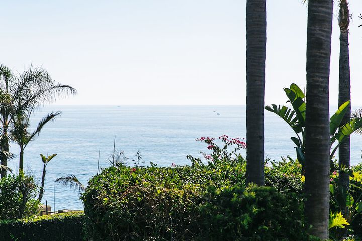 Beach/ocean view