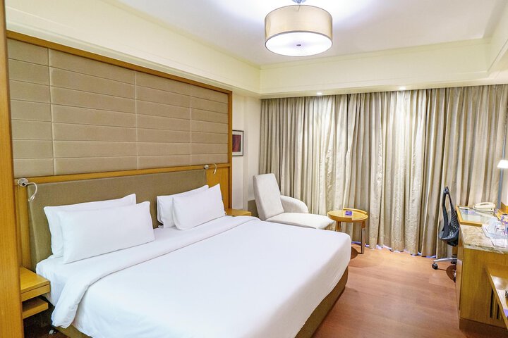Room 36 of 107
