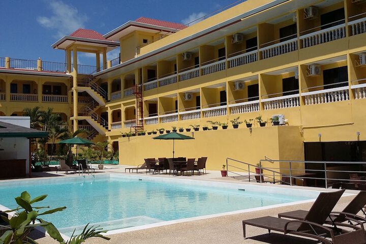 Hotel 70 of 75