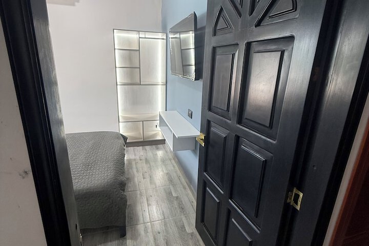 Room 5 of 21