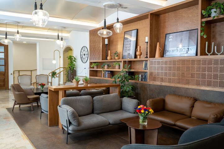 Hotel Lobby