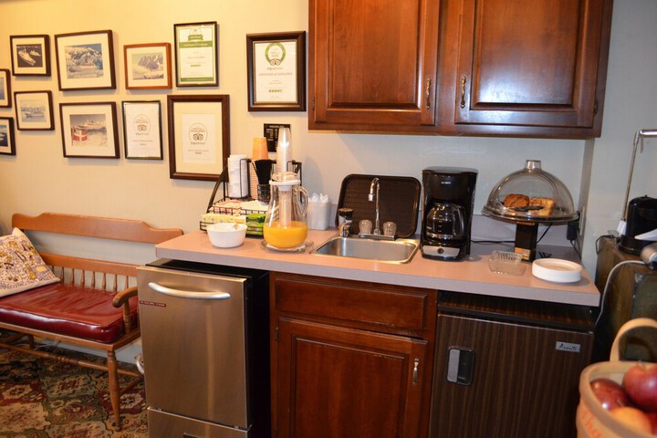 Hotel Interior 2 of 125