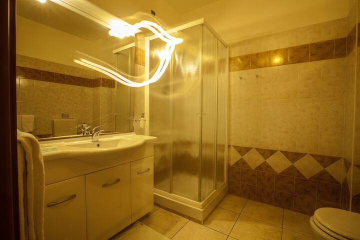 Bath Photo