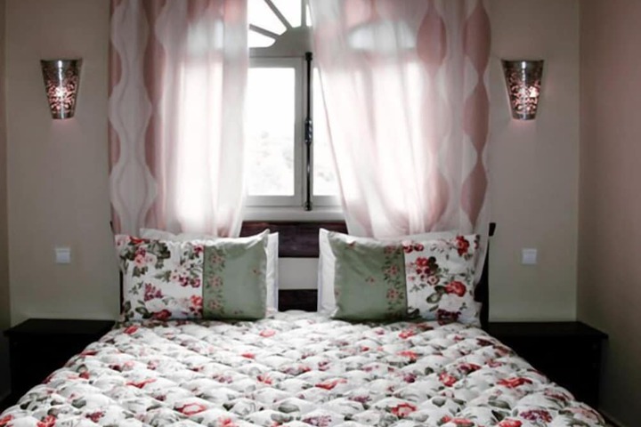 Room 9 of 31