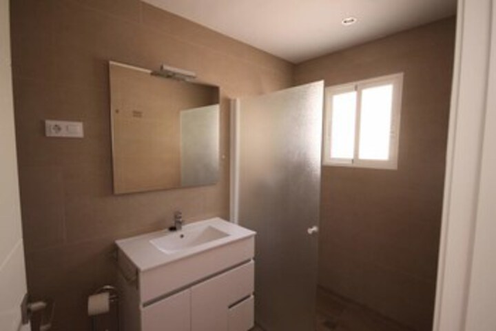 Room 2 of 15