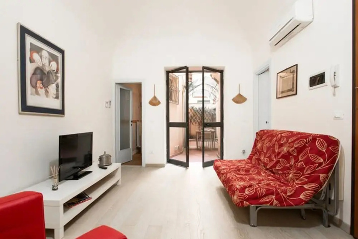 Room 2 of 13
