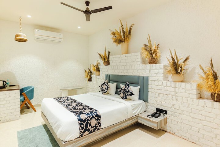 Mahaveer Residency Hotel
