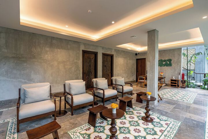 Hotel Interior 62 of 90