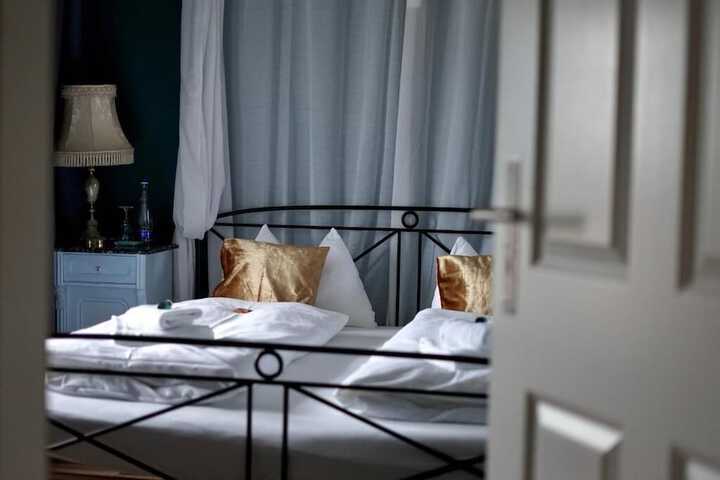 Room 21 of 59