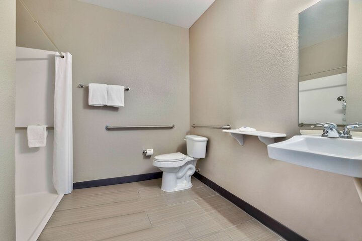 Bathroom amenities