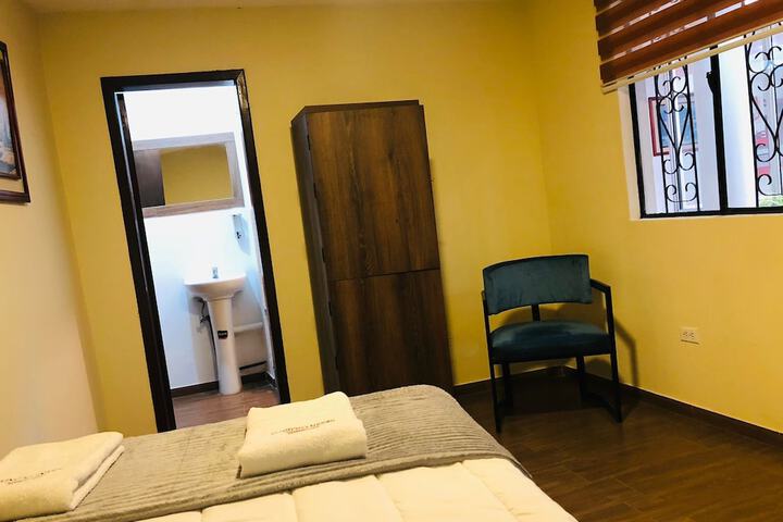Room 11 of 23
