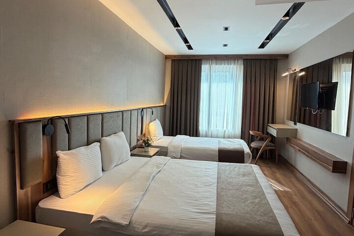 Room 15 of 20